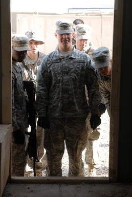 Navy Explosive Ordnance Disposal teach House-Borne Improvised Explosive Device training to Soldiers