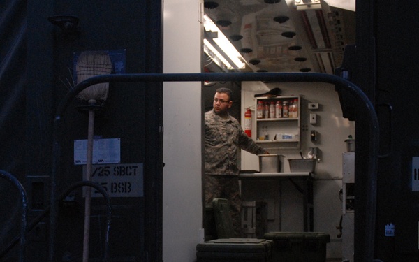 Feeding the troops in battle