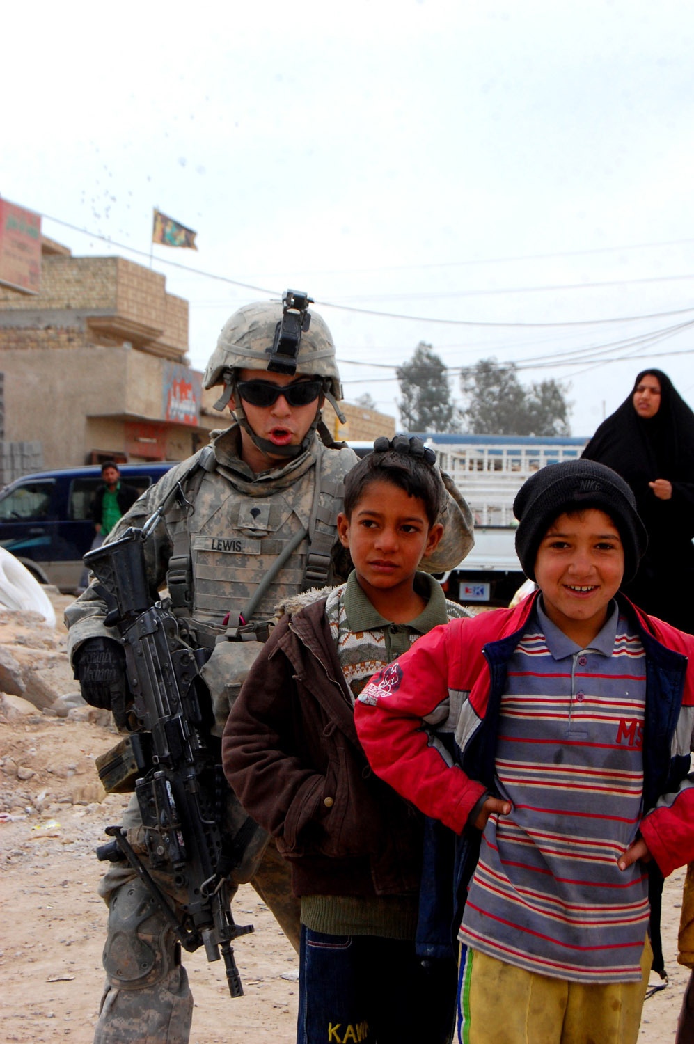 Wolfhounds, National Police share laughter with children