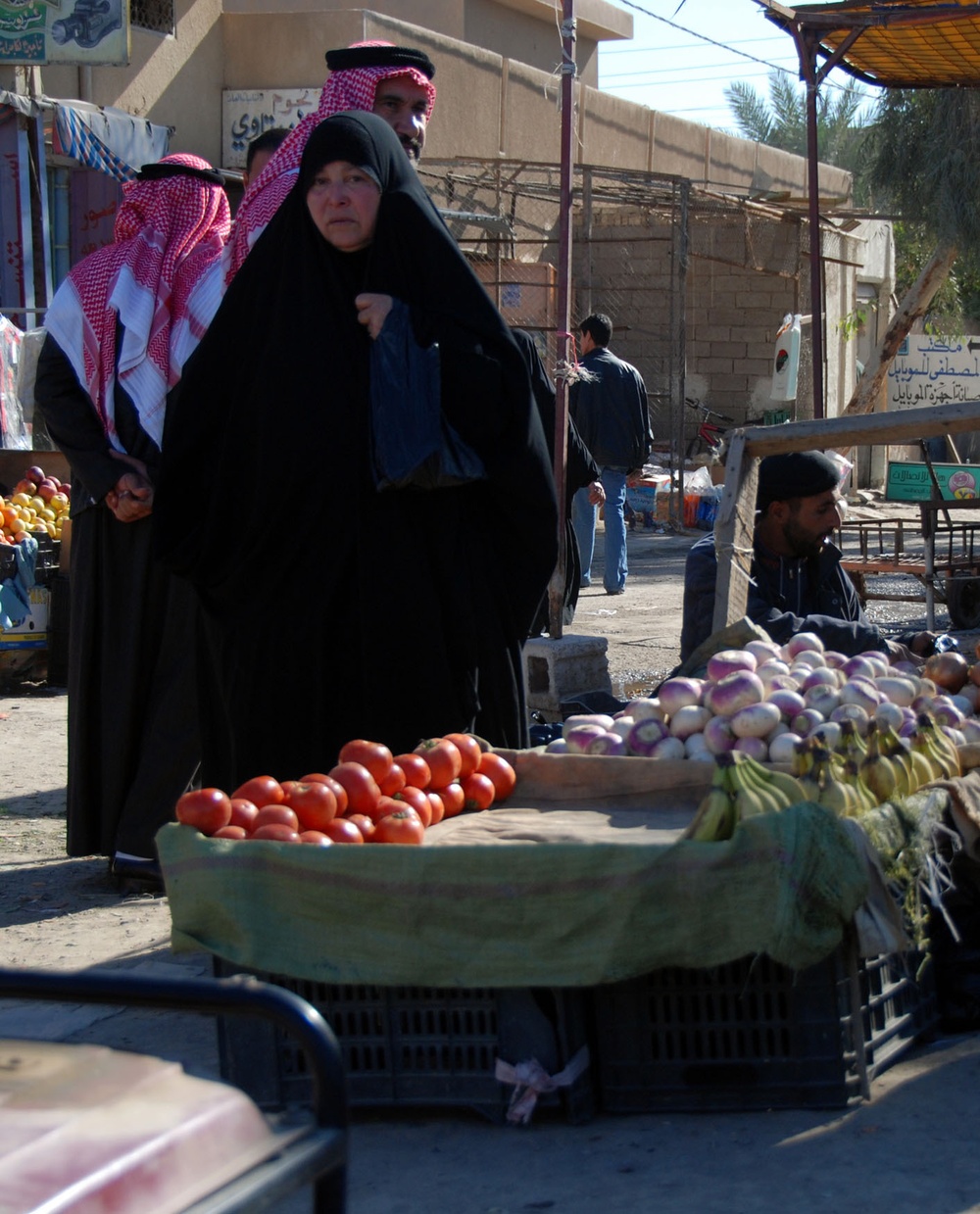 Abu Ghraib market in process of facelift