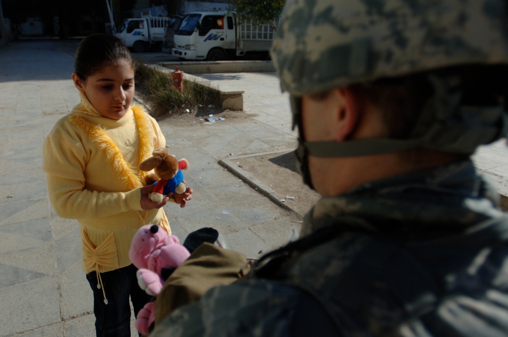 Airmen, Volunteers Foster Community Relations in International Zone