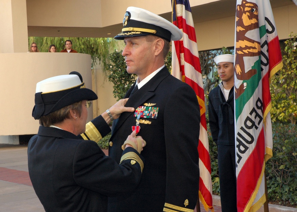 Commander awarded Bronze Star medal