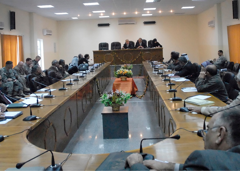 Kadhamiyah District council celebrates hall opening