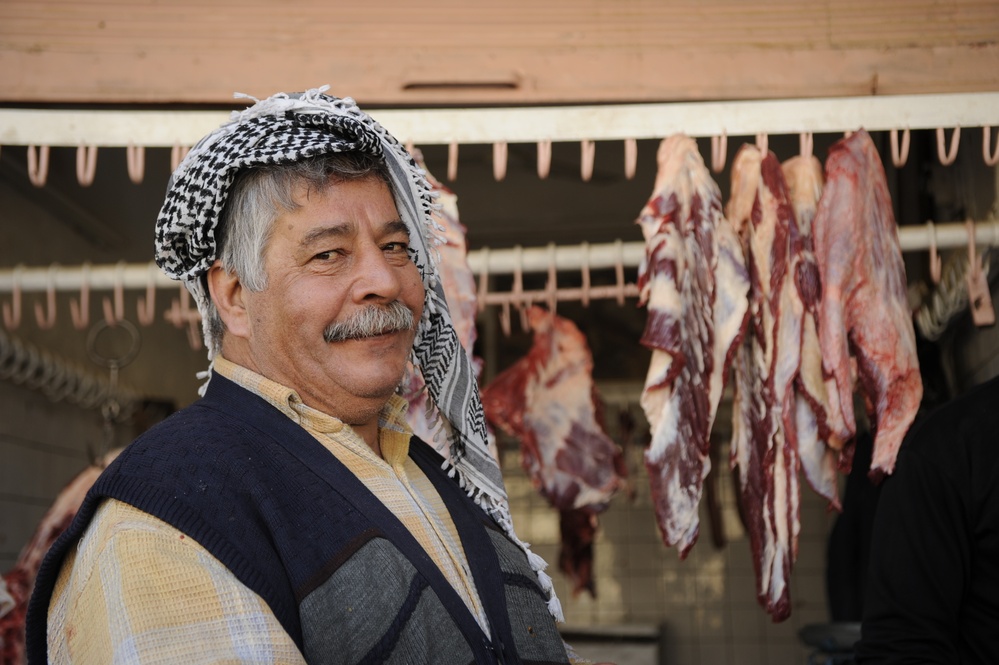 Patrol in the Al Rissala Market in Mosul