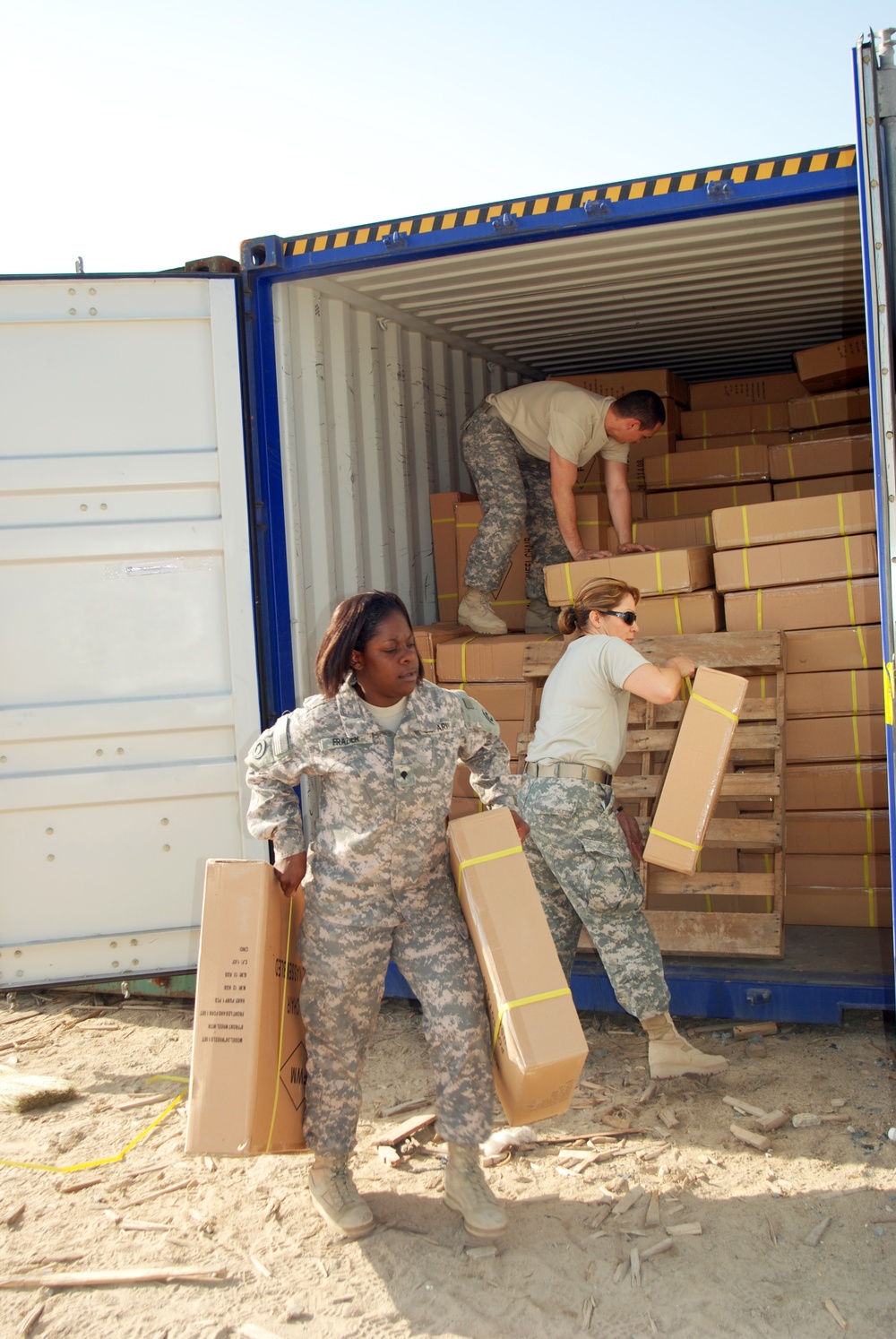 Over 1,000 Wheelchairs Transferred to Iraq in 40-ft. Containers