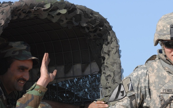 Iraqi Security Forces Sharpen Skills at Machine Gun Range