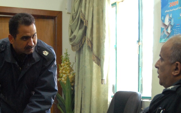 Patrol in Mahawil, Iraq