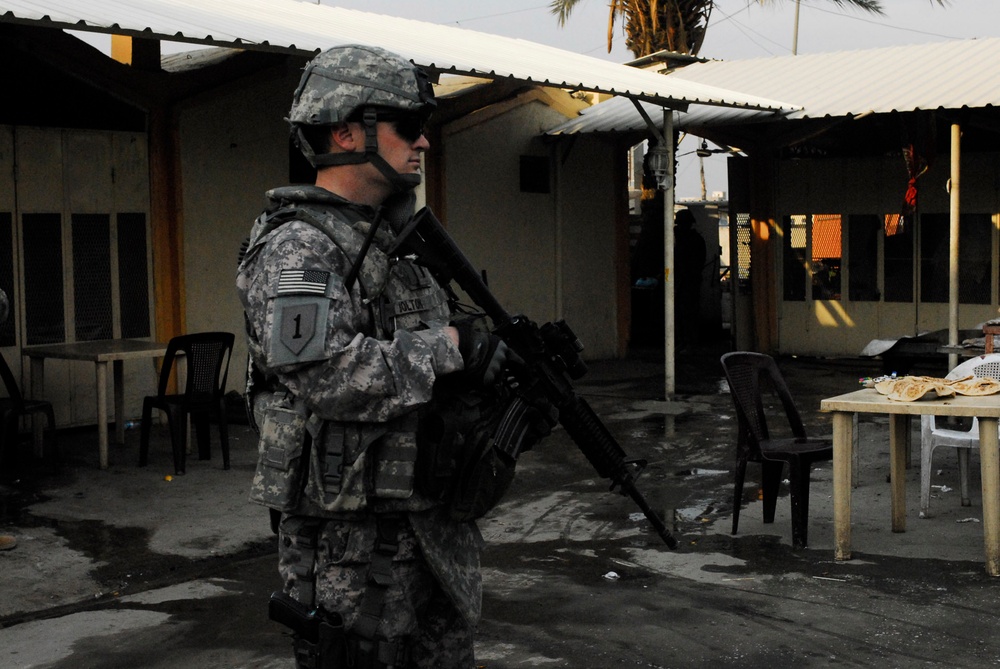 Dagger Soldiers provide security for tour of operational environment