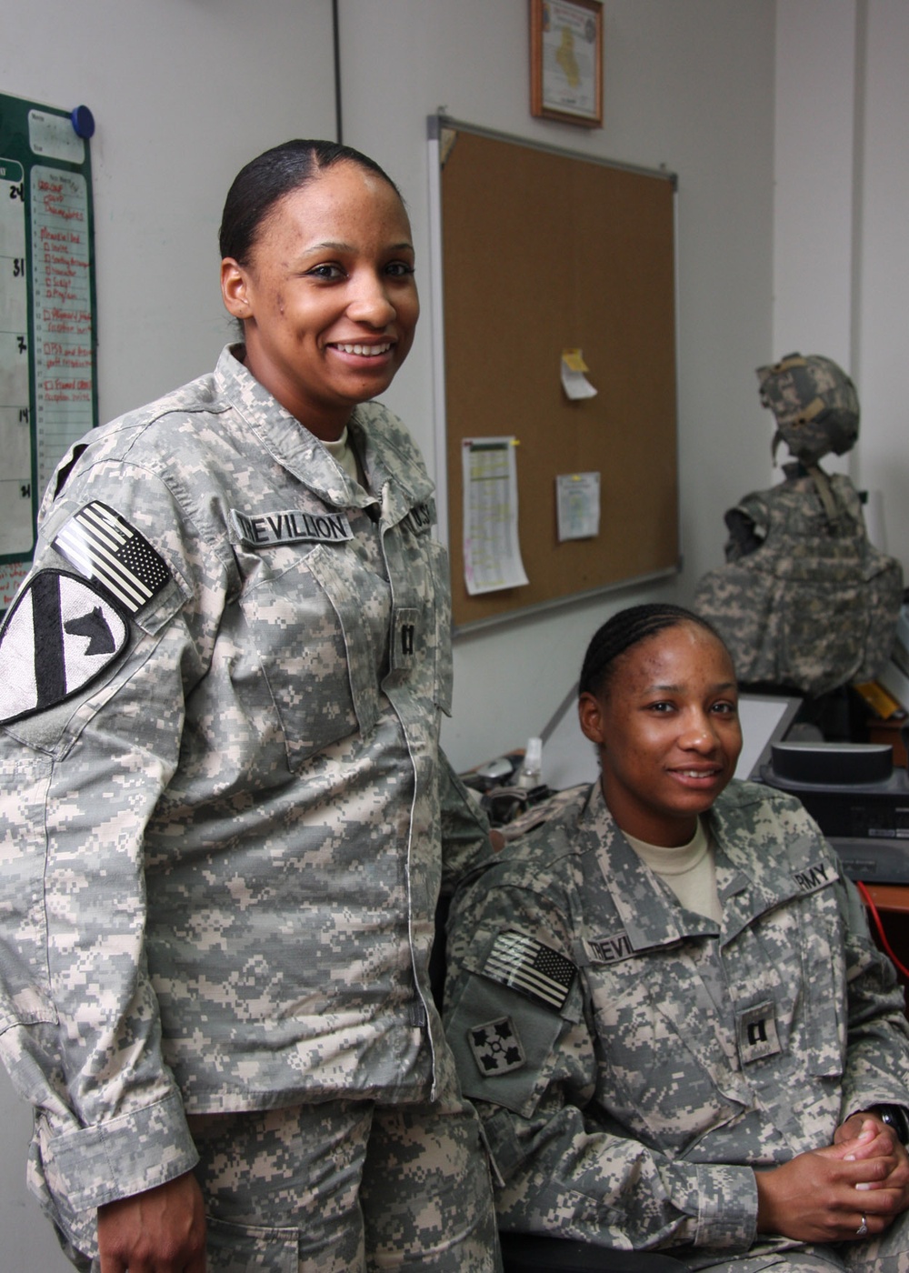 Twin sisters bridge gap between 4th Infantry, 1st Cavalry Divisions