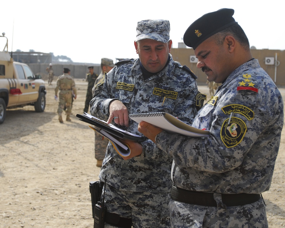 Iraqi security forces, Multi-National Division - Baghdad leaders meet to plan security for the Mada'in Poll Stations