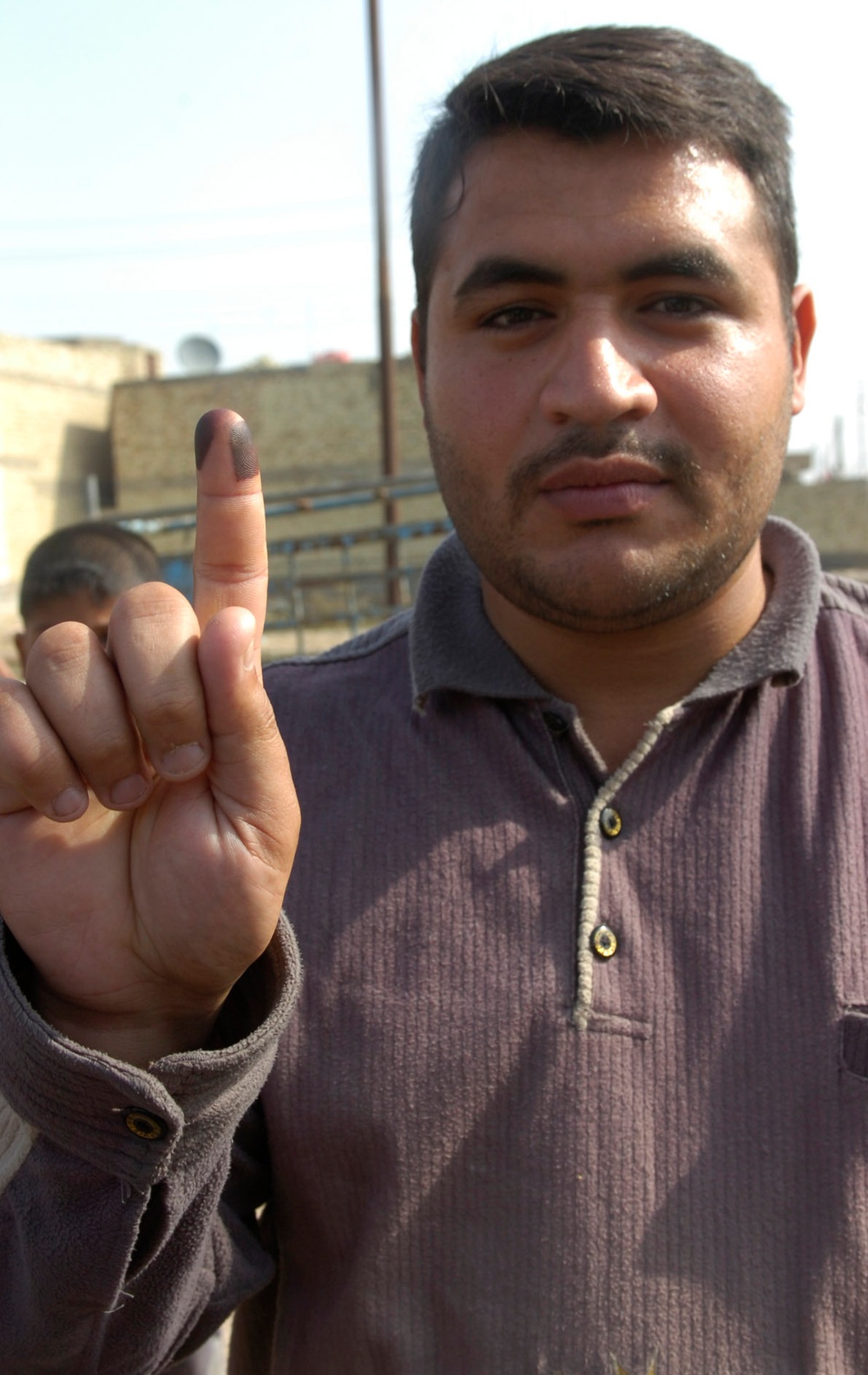 Iraqis flock to polling stations for elections