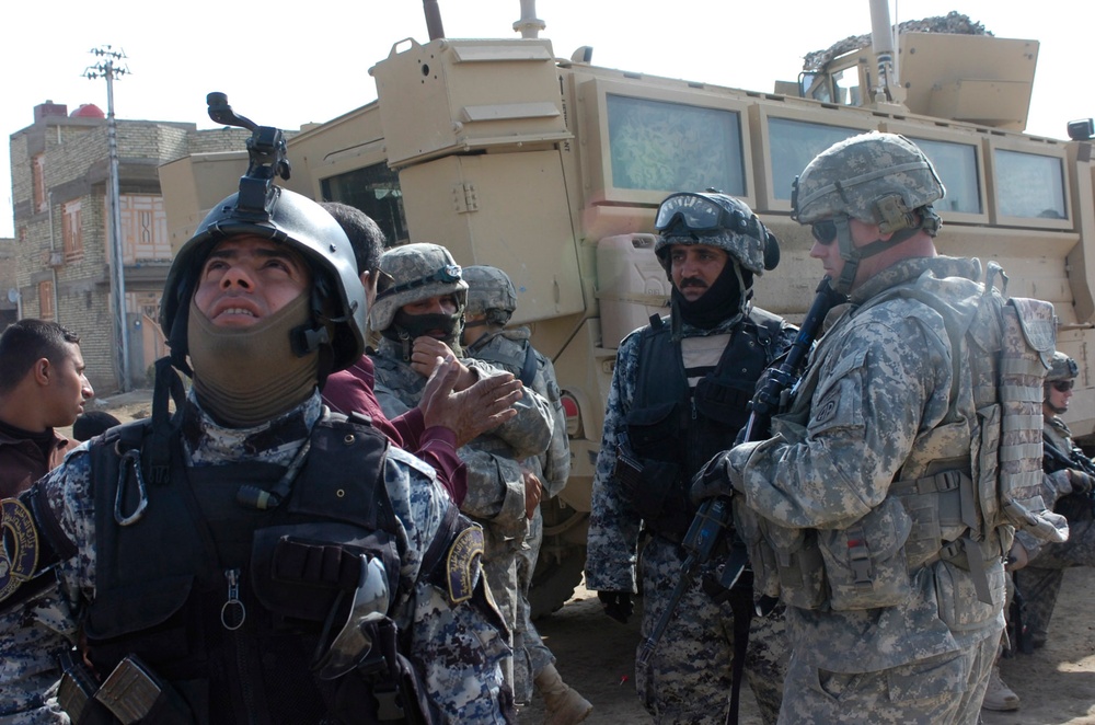 Iraqis flock to polling stations for elections