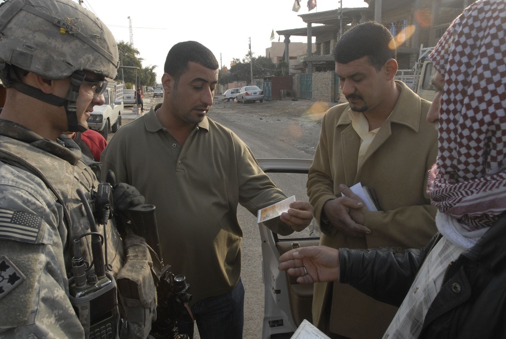 Iraqi security forces secure Iraq's provincial elections in Rashid District