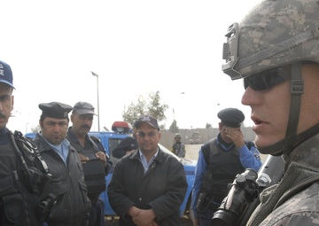 Iraqi security forces secure Iraq's provincial elections in Rashid District