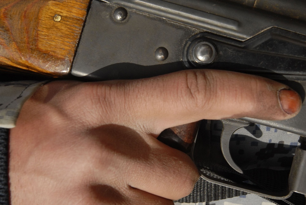 'Raider' Brigade Soldiers finalize plans for Iraq's provincial elections