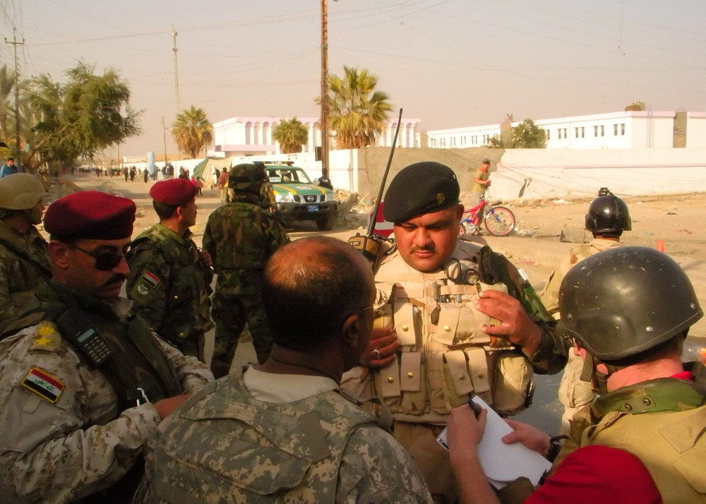 Iraqi Security Forces, Dagger Soldiers Ensure Voter Safety on Election Day