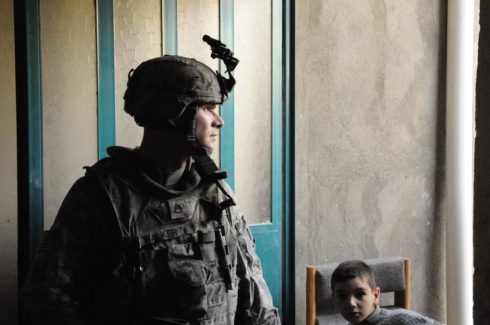 Pre-election patrol in Baghdad