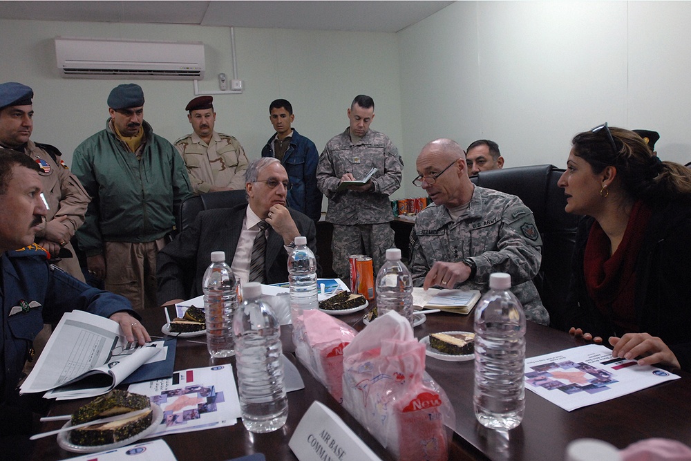 Iraqi Minister of Defense Visits Kirkuk Regional Air Base