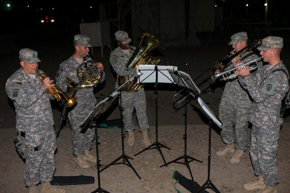 25th Infantry Division Band plays as Ironhorse Soldiers bid Baghdad goodbye