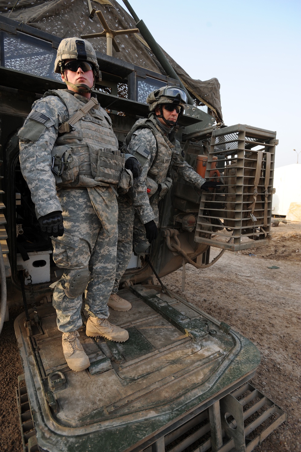 Familiarization patrol around Baghdad