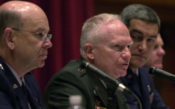 Heads of reserve components discuss issues