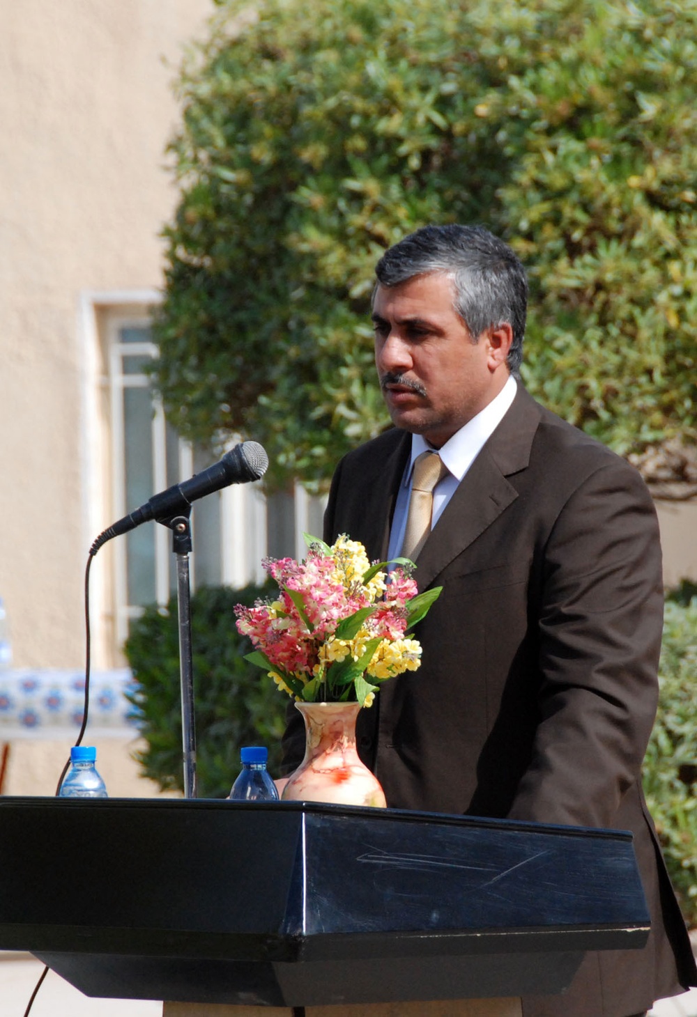 Abu Ghraib Hospital showcases new renovations with a ceremony