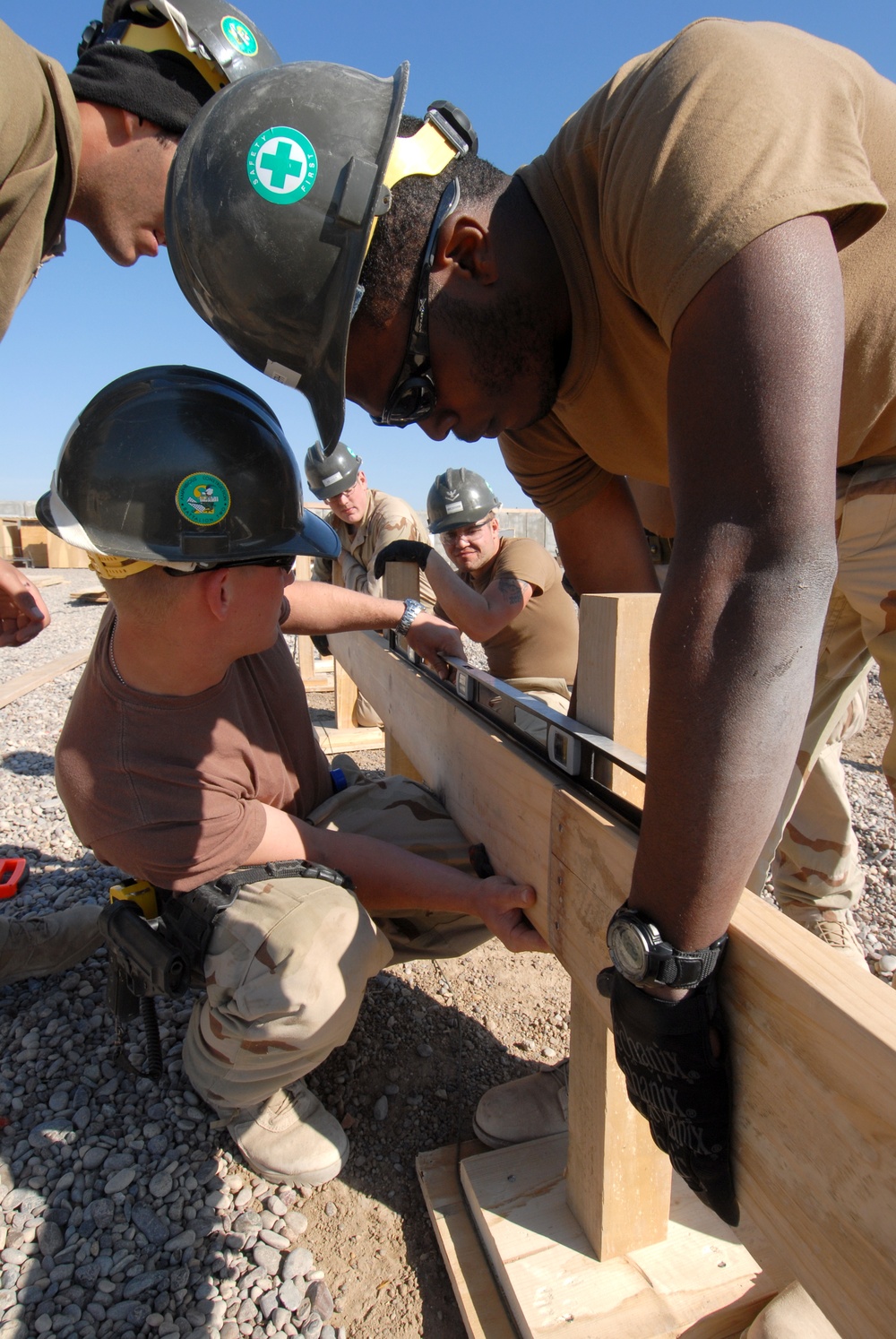 Construction on a patrol base in Mahawil