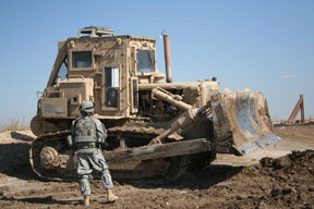 Iraqi Army provides security for road improvement project