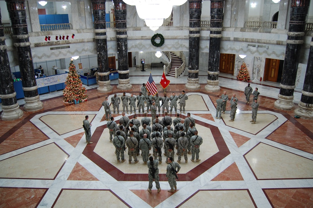370th Engineer Company Soldiers reenlisted by Multi-National Division-Center Commanding General