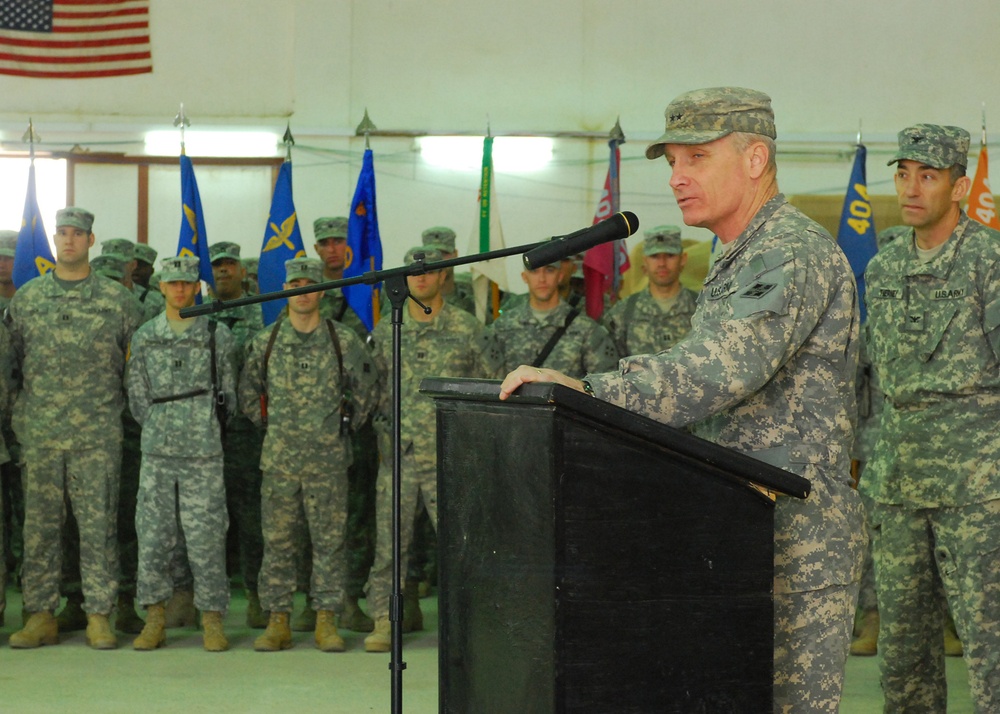DVIDS - Images - 4th Infantry Division Commanding General presents ...