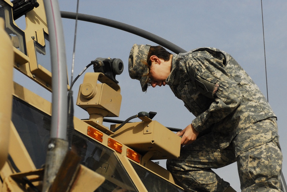 "Dagger" Soldier keeps the talk going