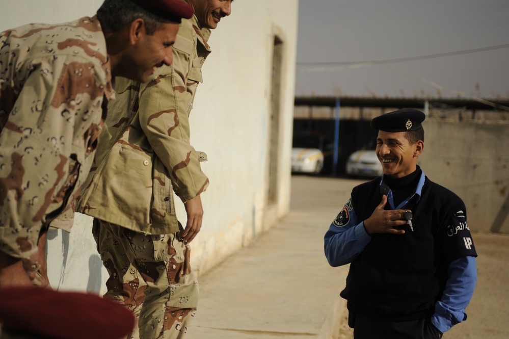 Iraqi police vehicle hub