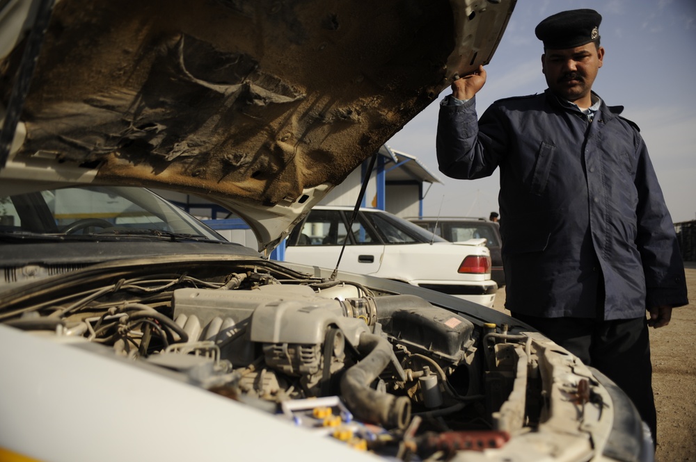 Iraqi police vehicle hub