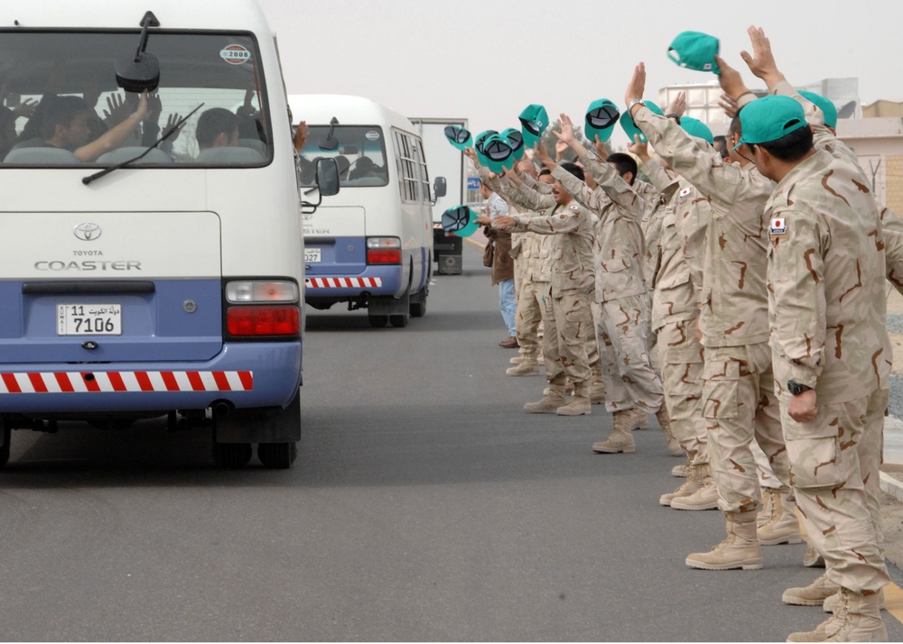 Japanese Air Self Defense Force Redeplyoyment Group Bids Final Farewell