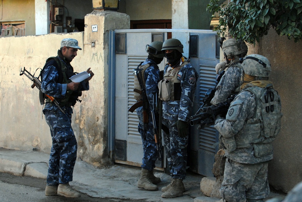 Iraqi Police clean up the streets of Iraq