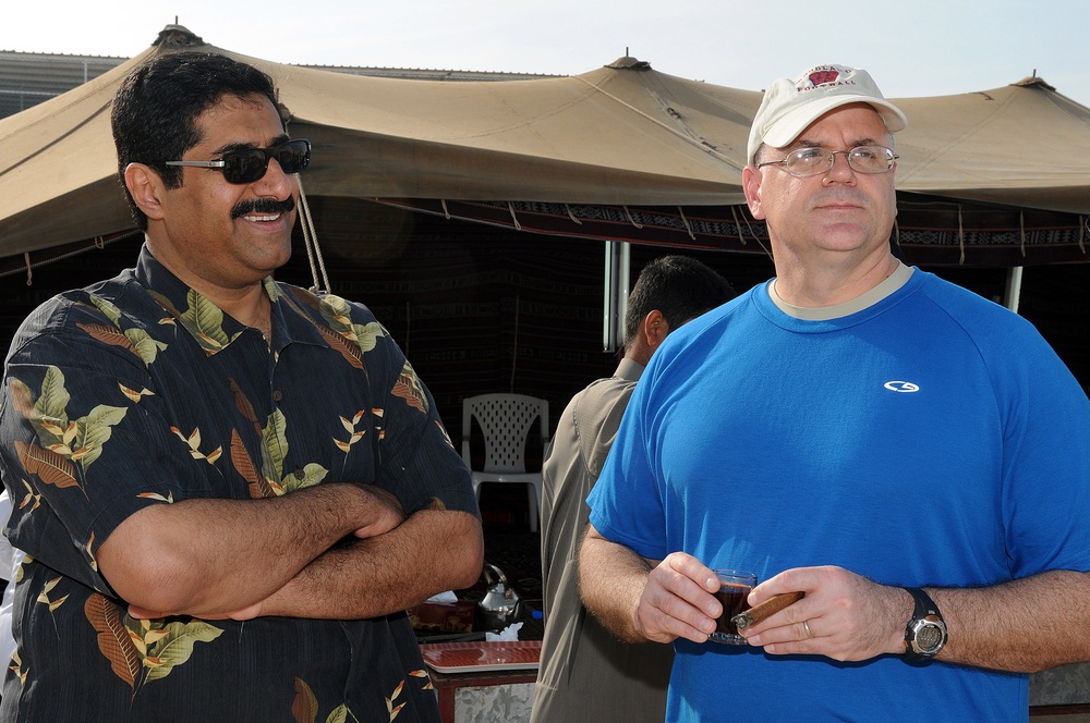 Top Qatar General Hosts Beach Outing