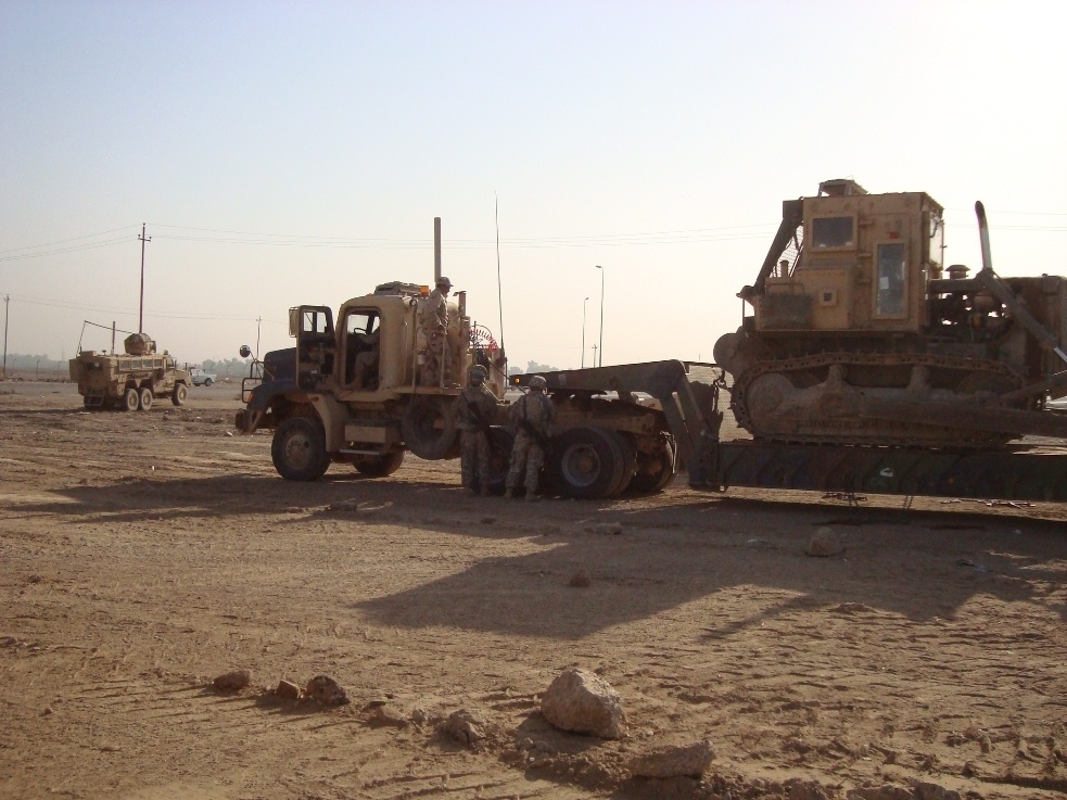 U.S., Iraqi engineers clean up on first joint route sanitation mission