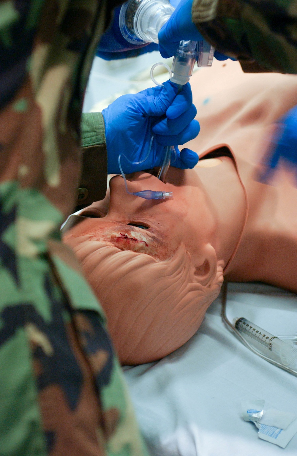 Guard members train on next generation medical simulators