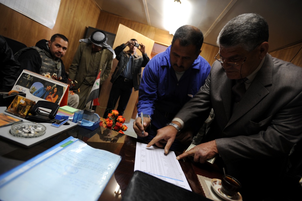 Electrical engineers payday in Taji