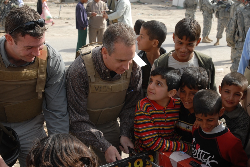 Congressional delegation visits Saab Al Bour
