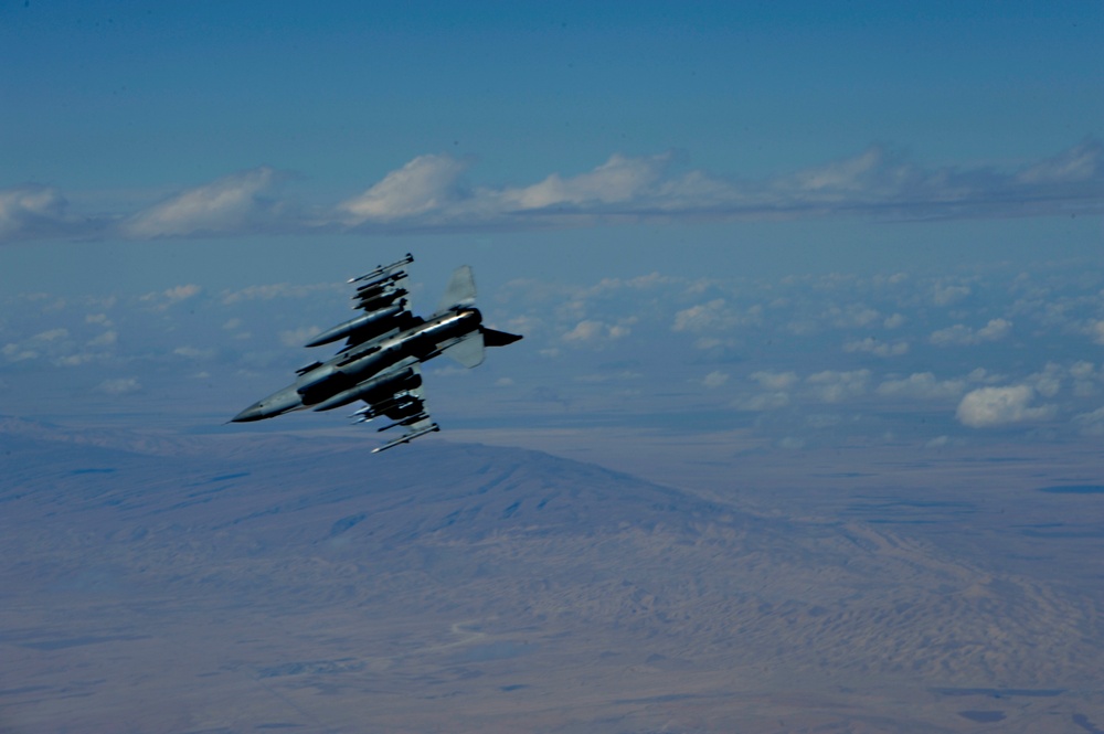 F-16s Over Iraq