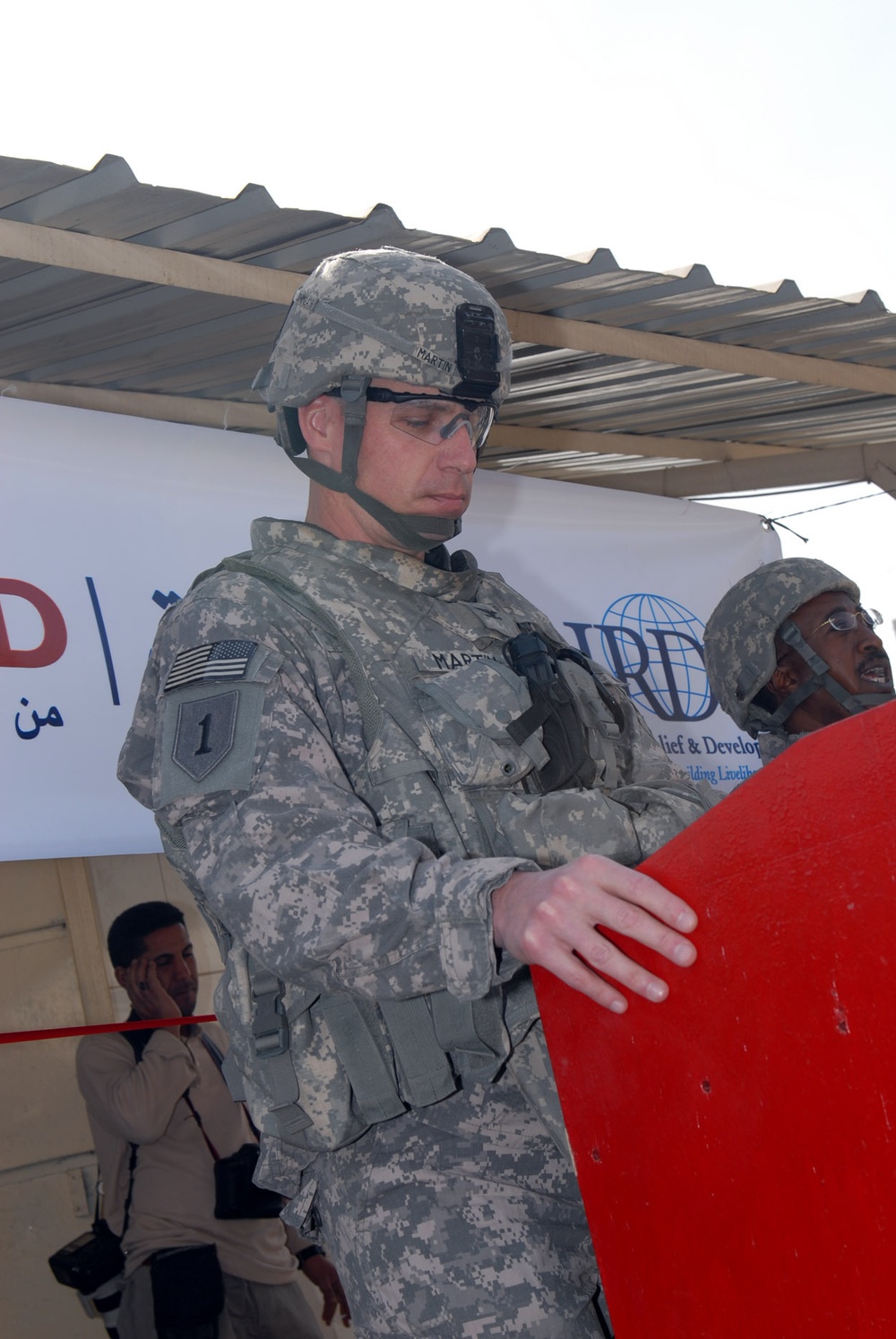 Dagger brigade, U.S. Agency for International Development team up to re-open historic fish market