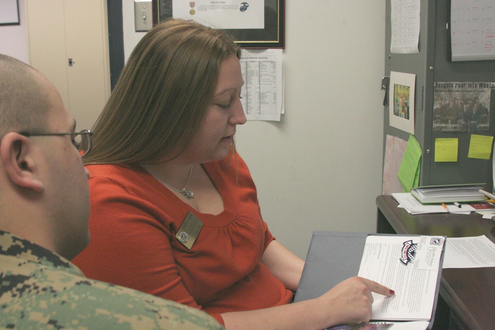 Family Readiness Officers keep Marines, families closer