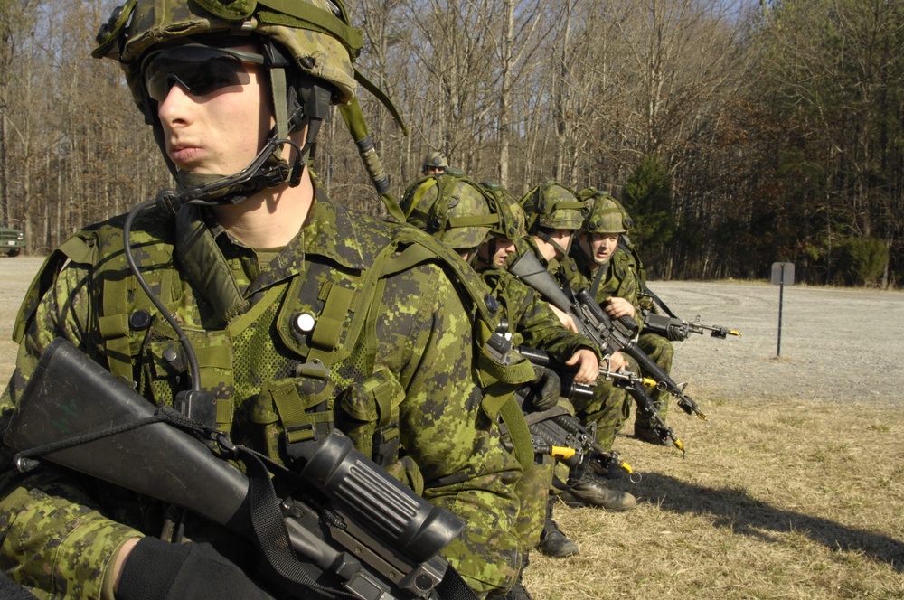 Canadian Forces Load Helicopter