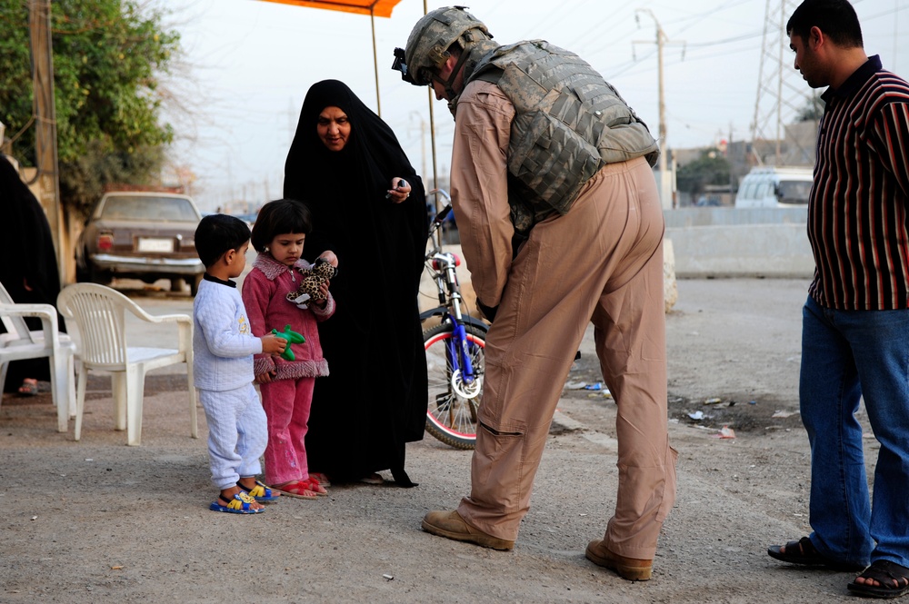 Patrol in the Rashid District of Baghdad