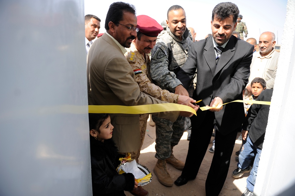 Two Iraqi School Buildings Refurbished, Dedicated