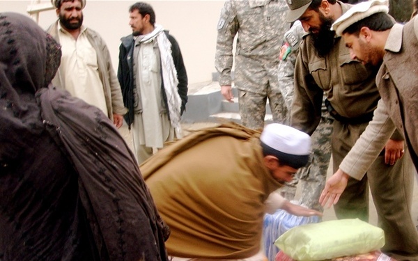 Winterization kits distributed to help Afghans survive winter