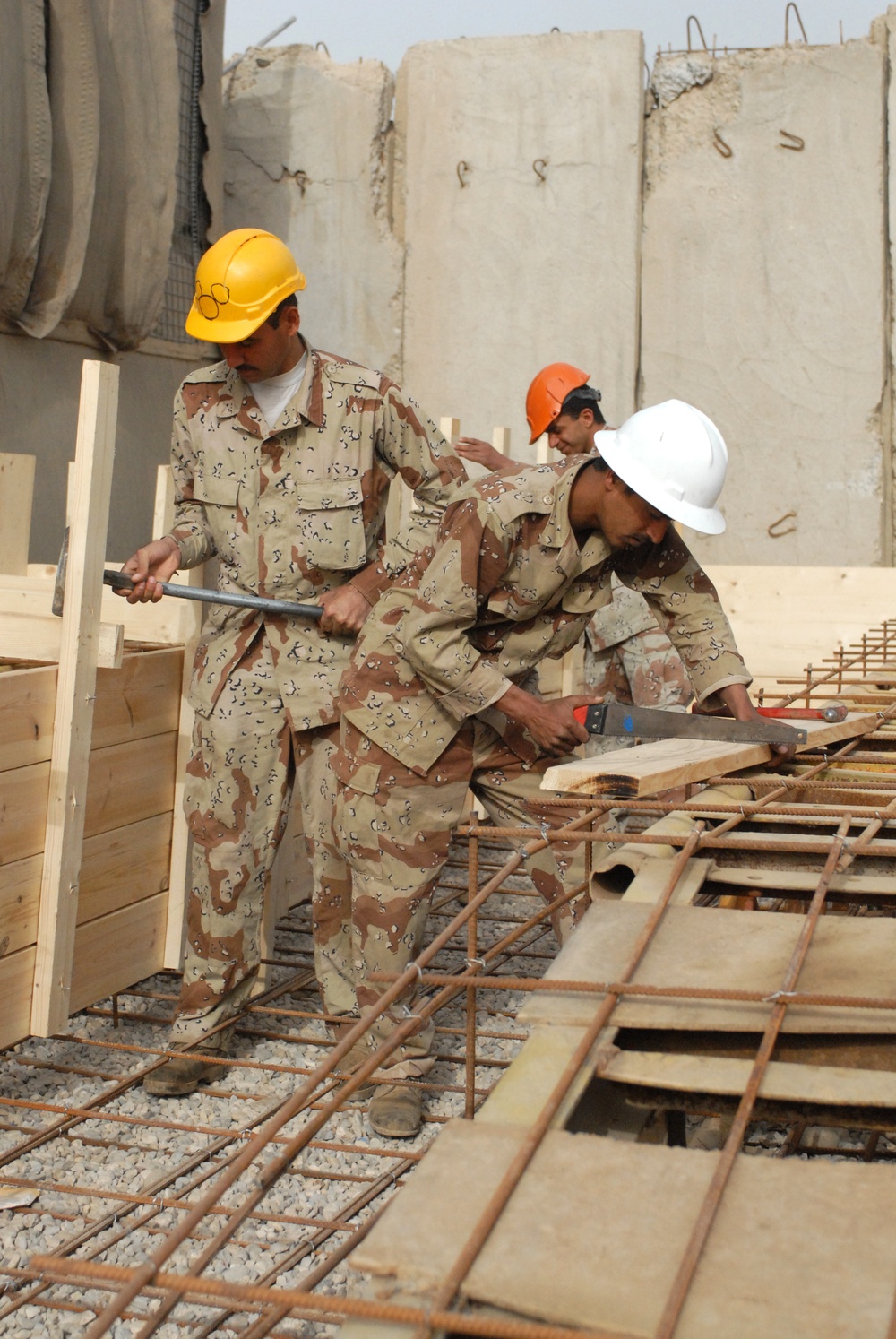 Construction in Kadhimiya, Iraq