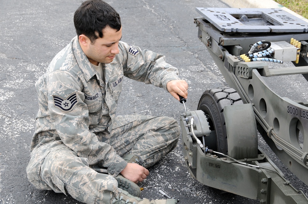 111th Members Support A-10A Snowbird