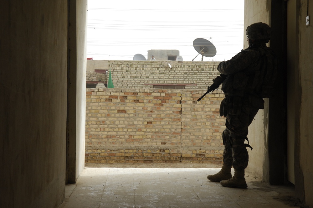 Pen Pal Mission in Al Hayy, Iraq